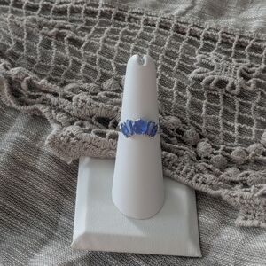 Elegant Blue Gemstone Crown Ring